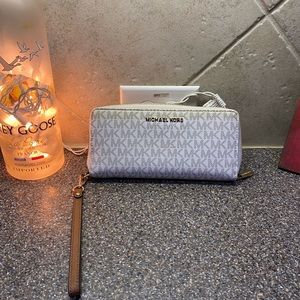 Michael Kors MK Logo wristlet phone wallet